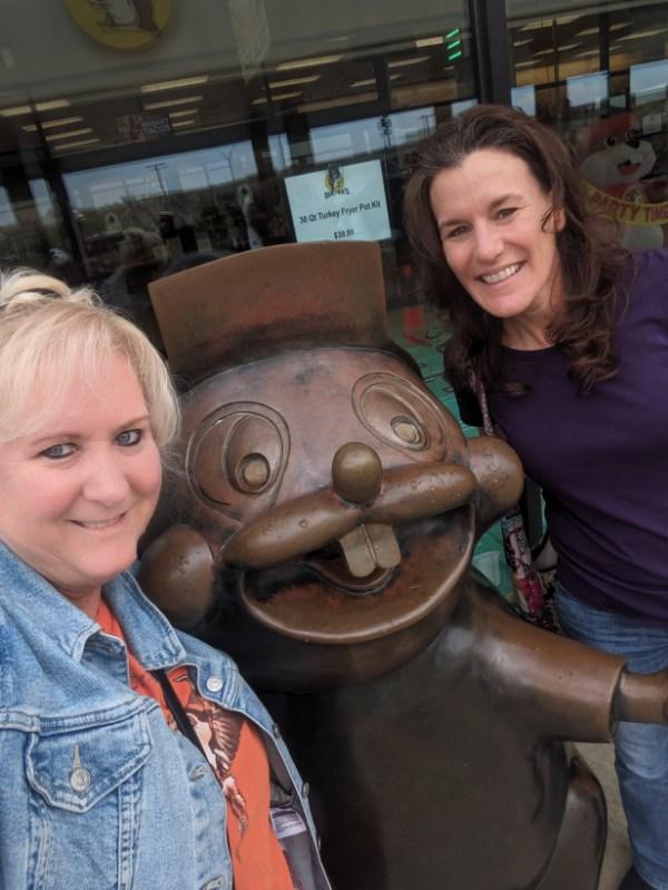 Jess and Mary with the Golden Beaver at Bucc-ee's